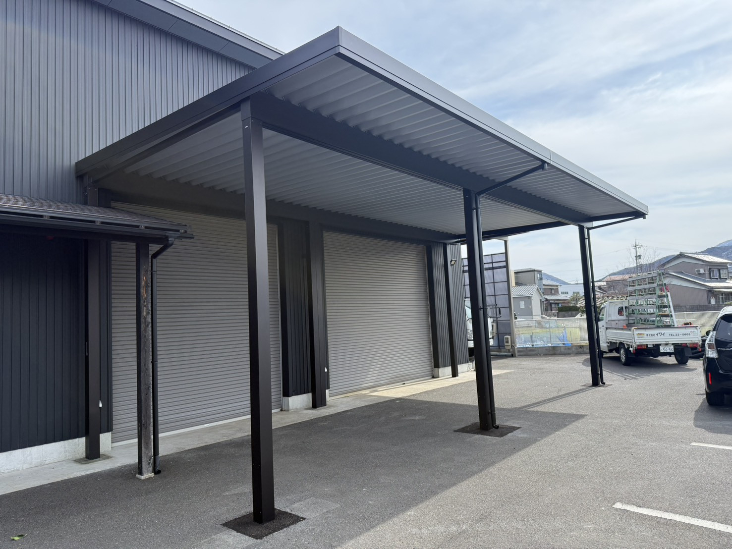 イワイの【敦賀市】桁下3.5m！大型車も入る高耐雪カーポート施工事例｜大雪対策にもおすすめの施工後の写真1