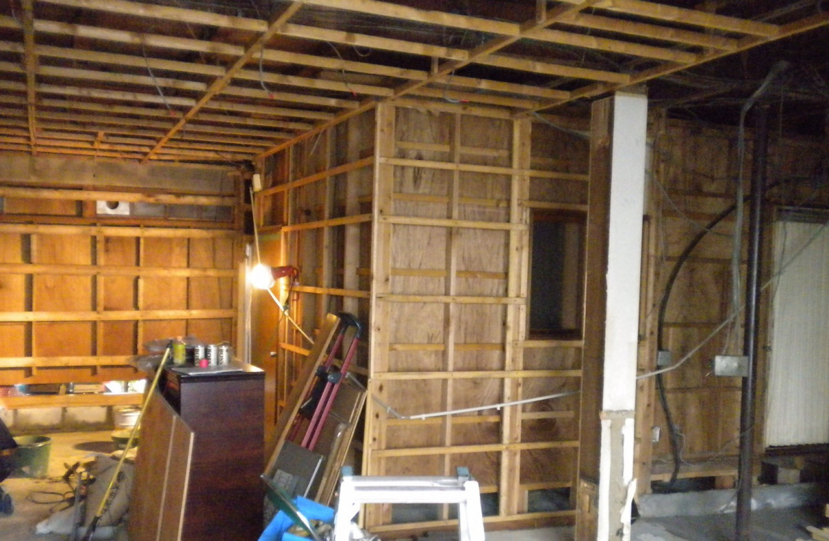 イワイの敦賀市｜商店街の店舗改修で和モダン空間へ｜伝統工芸が映える内装リフォーム事例の施工前の写真3