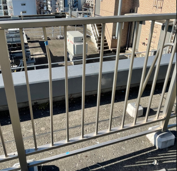 古川オール 江戸川の屋上手摺修理の施工後の写真1