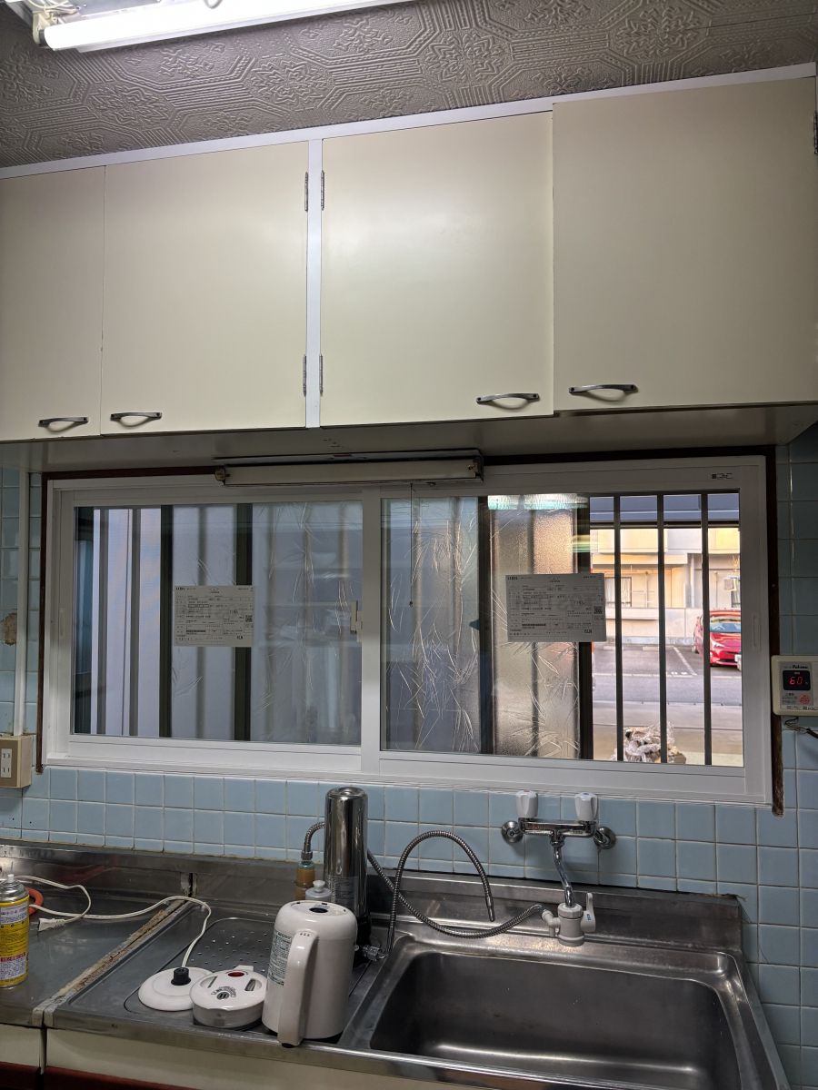 清高ガラスの❄️ 冬になるとキッチンがとにかく寒いの施工後の写真1