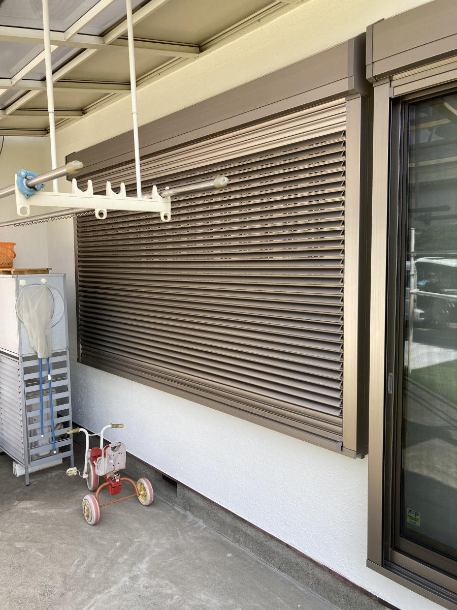 KENSUKEの【横浜市緑区】雨戸サッシ→シャッターサッシ交換　サーモスⅡ-Hの施工後の写真2