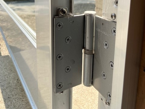 旭トーヨー住器の玄関の調整でスムーズに開閉の施工後の写真2