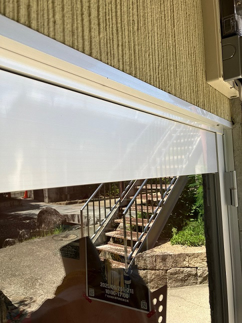 旭トーヨー住器の玄関の調整でスムーズに開閉の施工前の写真2