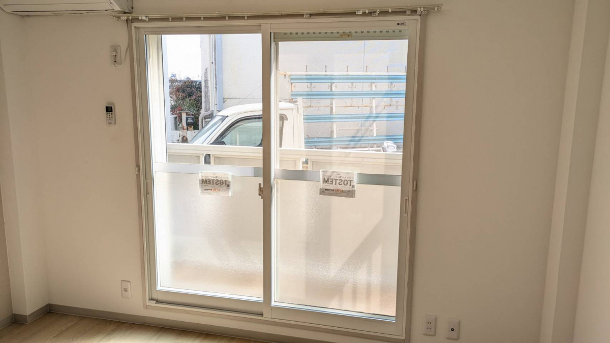 キムラのマンションの寒さ対策として内窓を設置！の施工後の写真1