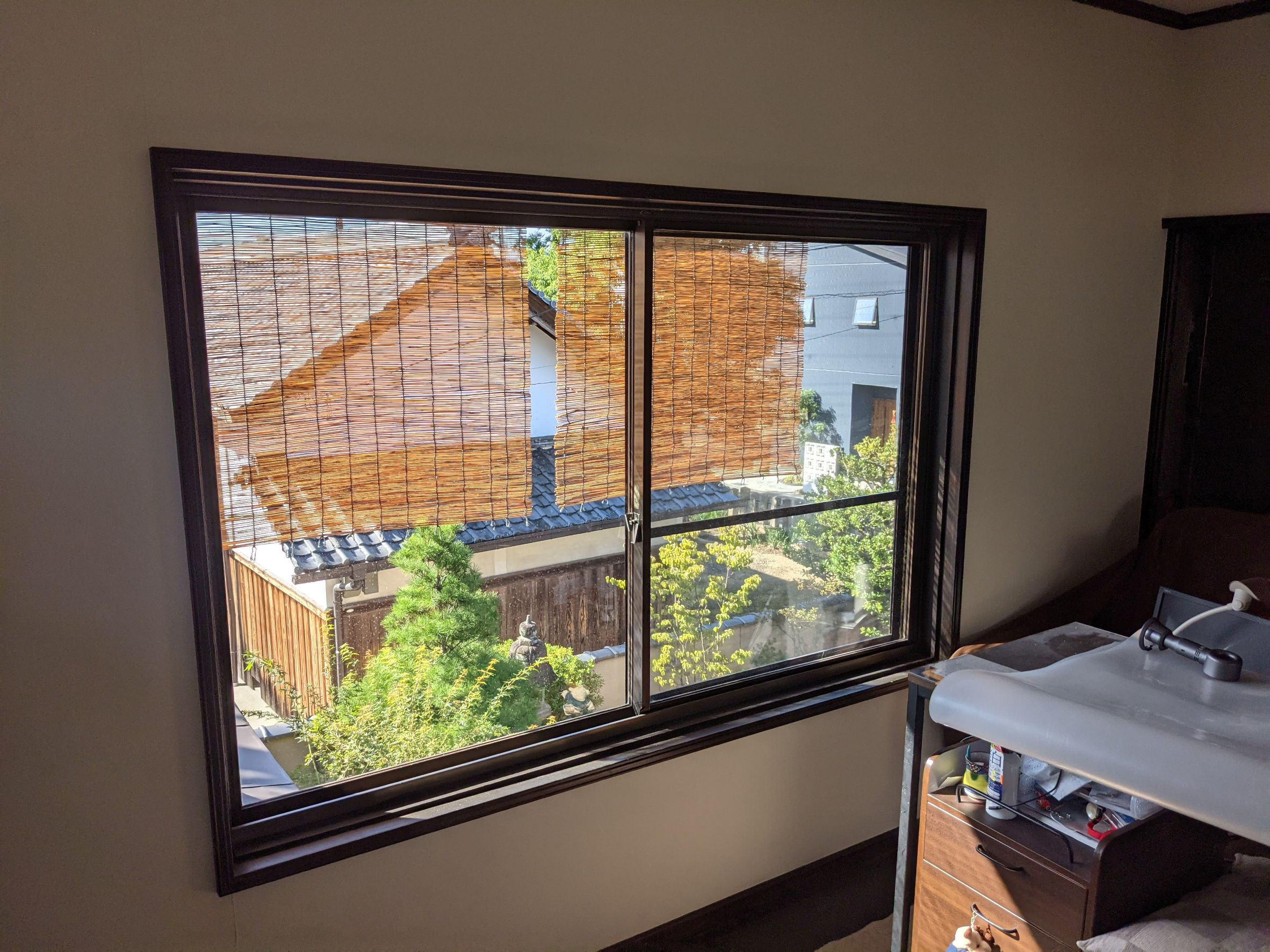 キムラの結露対策におすすめ❄️内窓設置で快適な窓まわりに✨の施工前の写真1