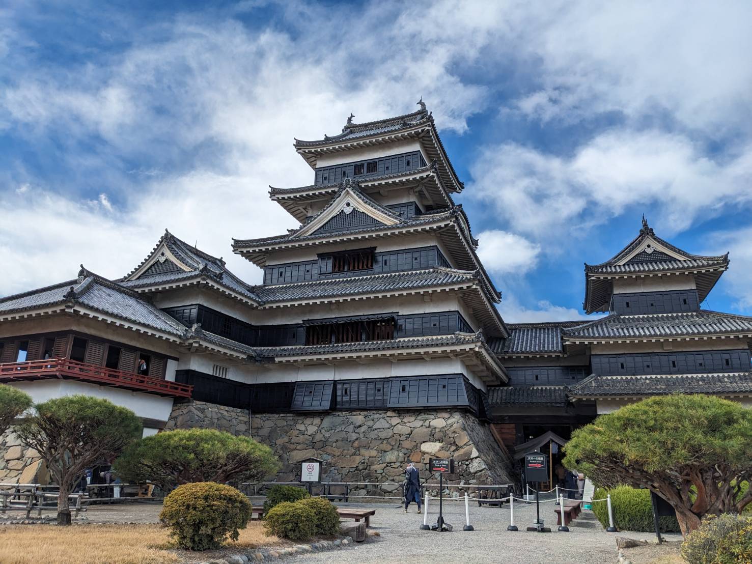 お世話になっているお客様主催の旅行 中央アルミ住器のブログ 写真1