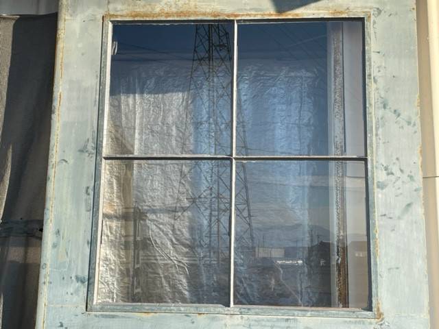 中央アルミ住器のガラスの割れ替え工事　（四日市市）の施工後の写真2