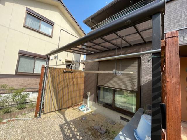 中央アルミ住器のテラスの屋根材を交換して欲しい(四日市市)の施工前の写真2