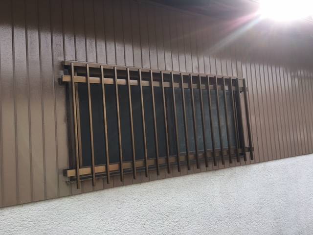 中央アルミ住器の防犯の為に窓に面格子が欲しいの施工後の写真1