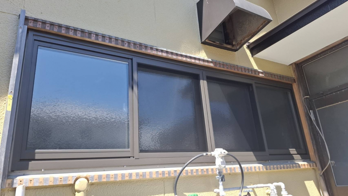 中央アルミ住器の鈴鹿市で快適な暮らしへ！LIXILリプラスで窓リフォームの施工後の写真3