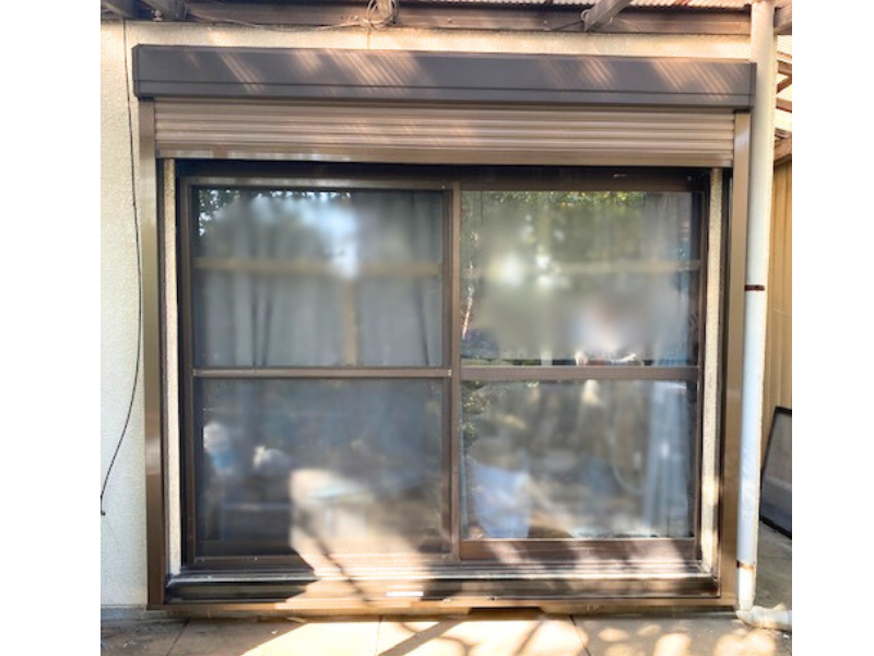 イガラシの【守谷市】窓の防犯・強盗対策に！後付け「リフォームシャッター」で家を守るの施工後の写真1