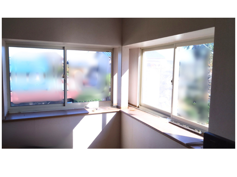 イガラシの【久喜市】補助金を賢く活用！リピートのご依頼で2階 3部屋すべてに内窓インプラスを設置の施工前の写真1