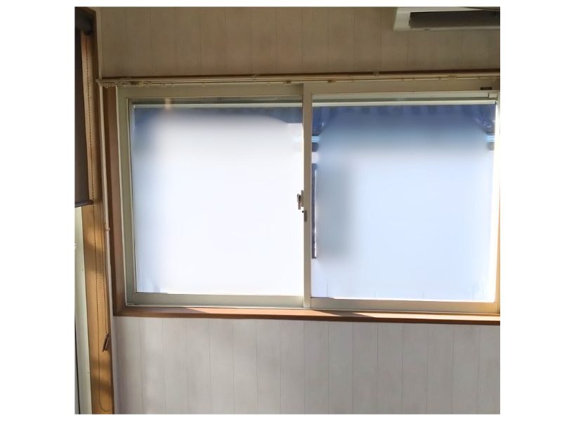 イガラシの【久喜市】補助金を賢く活用！リピートのご依頼で2階 3部屋すべてに内窓インプラスを設置の施工前の写真3