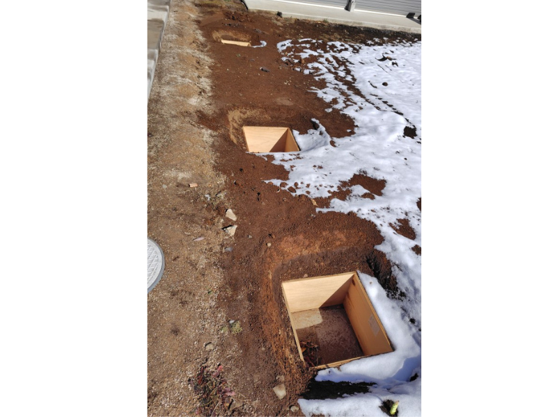 イガラシの【春日部市】ガレージ前の大空間をカバーするワイドカーポート施工事例の施工前の写真2