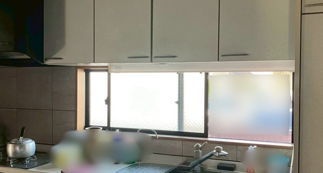 さぬきトーヨー住器の【香川県】LIXILインプラスで断熱＆デザイン性アップ！明るく快適な空間にの施工前の写真2