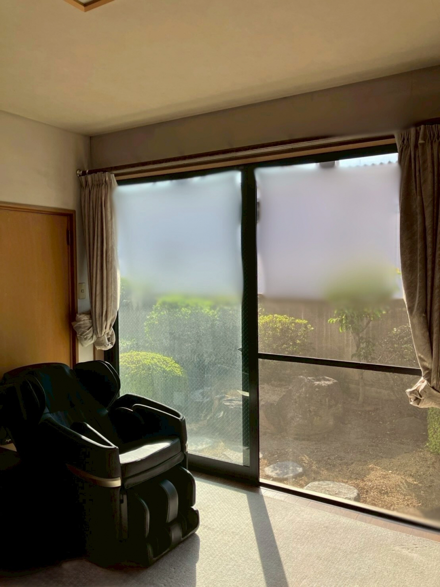 さぬきトーヨー住器の【香川県】LIXILインプラスで断熱＆デザイン性アップ！明るく快適な空間にの施工前の写真3