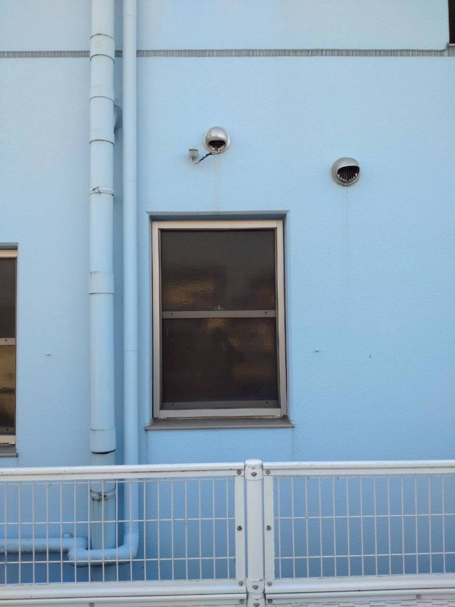 さぬきトーヨー住器の【善通寺市 病院施設】応接室の遮音・断熱性を強化！LIXILリプラスで快適な接客空間への施工前の写真2