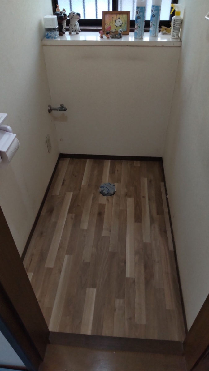 丸亀トーヨー   リノベ   パートナーズの【トイレ工事】1Dayリフォーム　トイレ交換工事😄の施工後の写真2