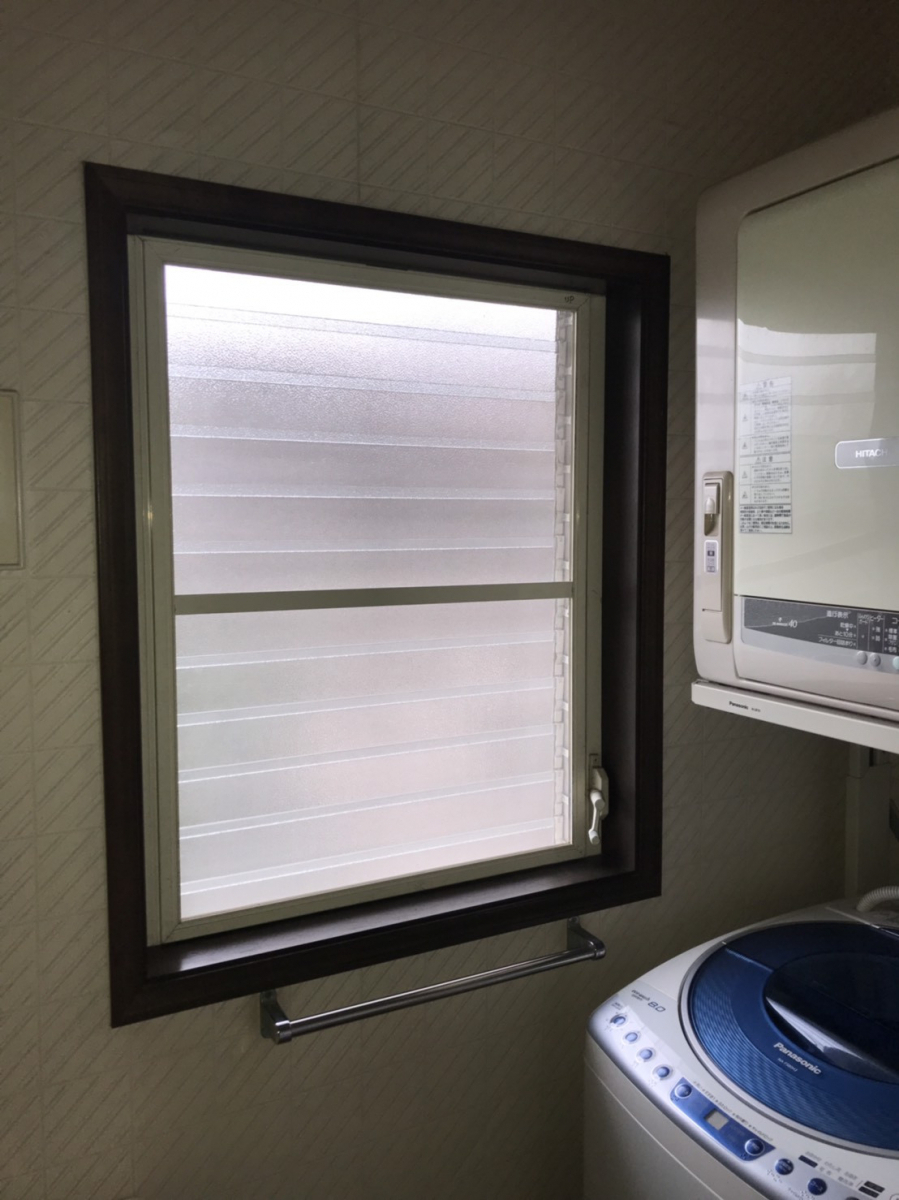 丸亀トーヨー   リノベ   パートナーズの【まんのう町 外窓交換工事】１Dayリフォーム　リプラス😄の施工前の写真2