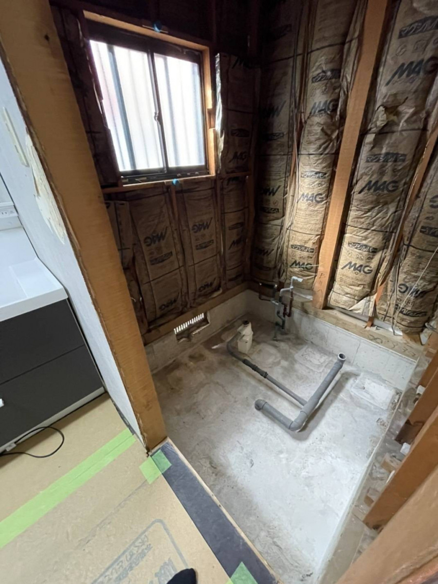 丸亀トーヨー   リノベ   パートナーズの【丸亀市 飯野町】 浴室工事　ユニットバス LIXILリデア　最新型バスルーム工事😄の施工前の写真2