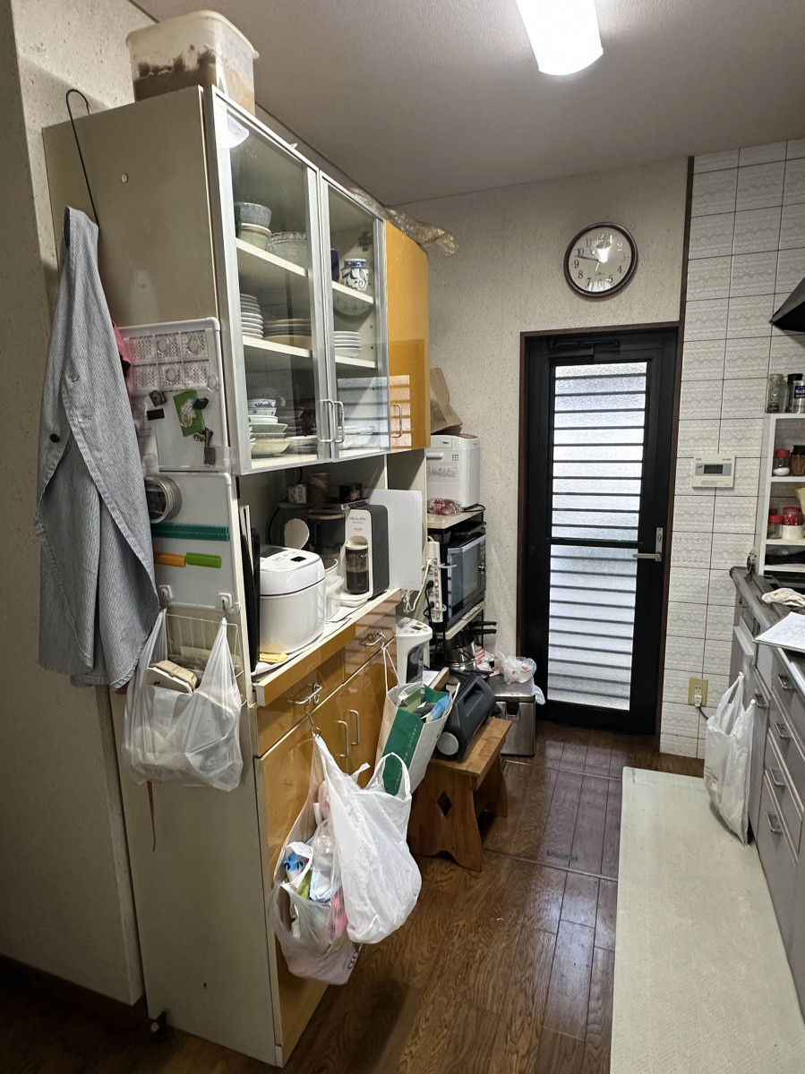 シンデンの〈高松市〉キッチン取替え工事の施工前の写真2