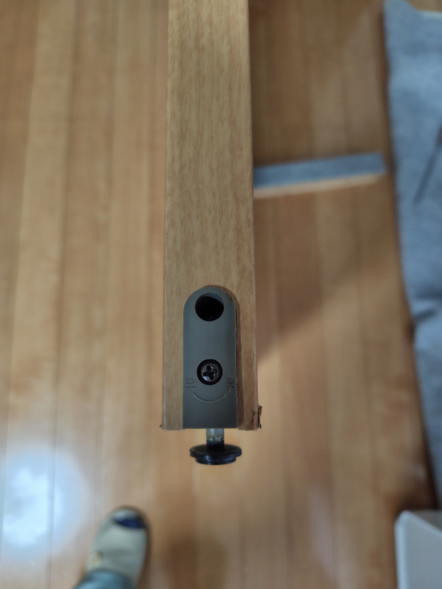 シンデンの〈高松市〉【室内建具】メーカー純正戸車・滑車の交換修理の施工前の写真2