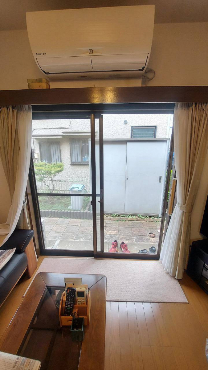 青梅トーヨー住器 青梅店の【東京都 小平市】安く!素早く!丁寧に!窓の交換はプロにお任せ!!の施工前の写真2