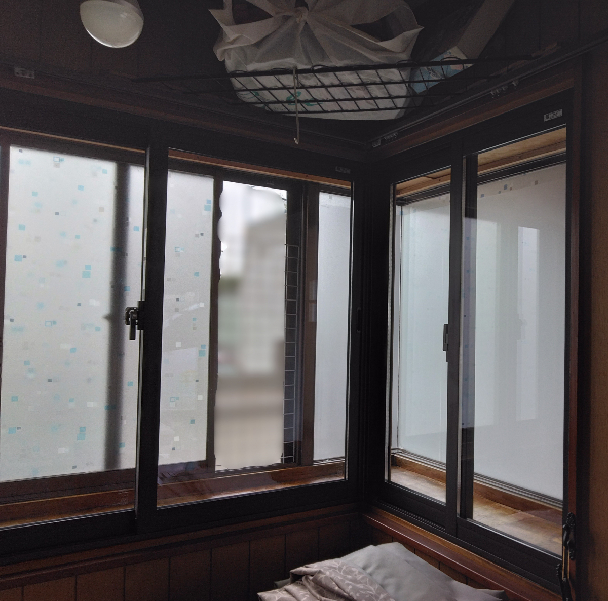 青梅トーヨー住器 青梅店の【東京都 青梅市】連なっている窓も内窓を取り付ける事ができます!!の施工後の写真2
