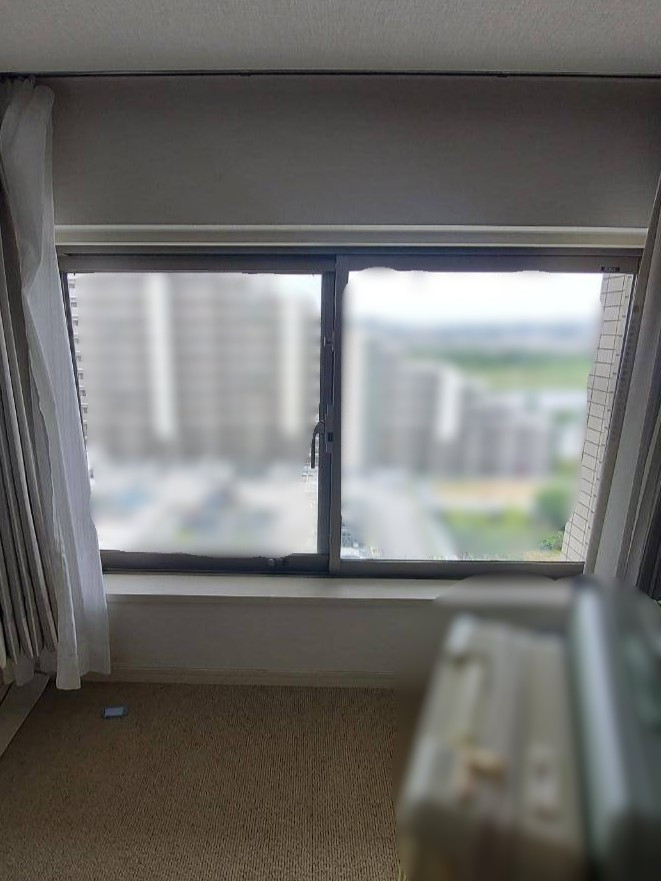 青梅トーヨー住器 青梅店の【東京都 調布市】マンションでもできる!窓から始める、快適リノベ。の施工前の写真1