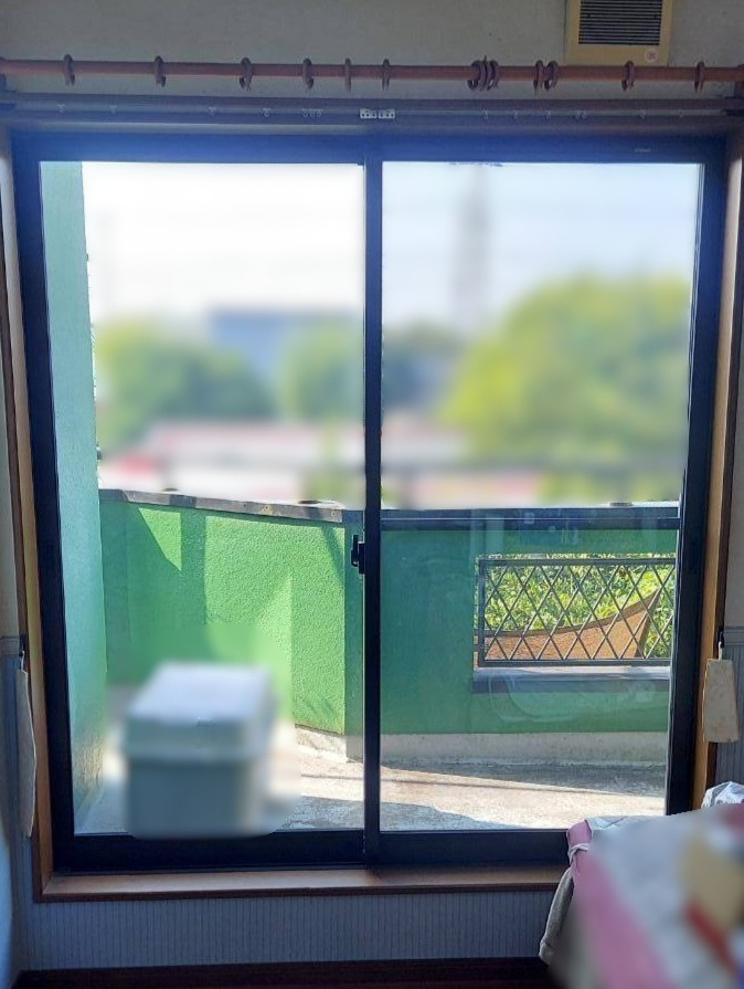 青梅トーヨー住器 青梅店の【東京都　青梅市】防犯リプラスの施工前の写真1