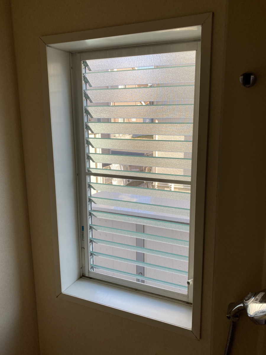 青梅トーヨー住器 青梅店の【東京都　武蔵村山市】家族みんなが安心して使えるカギ、FamiLockの施工前の写真3