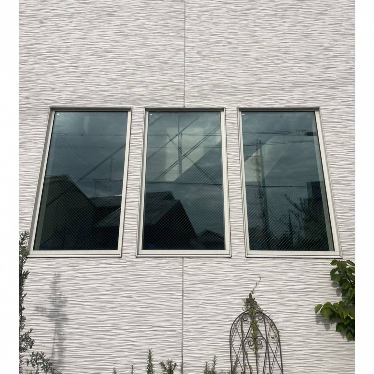 窓工房テラムラの換気が出来る窓に交換したいの施工前の写真1