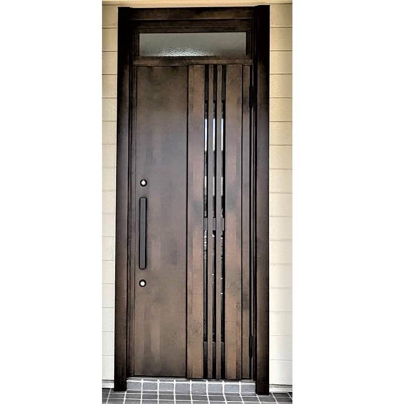 窓工房テラムラの古い木製ドアを新しいアルミ製ドアに交換したいの施工後の写真1