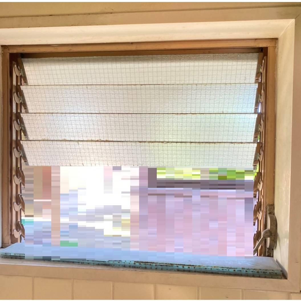 窓工房テラムラの洗面所の窓が寒くて困っていますの施工前の写真1