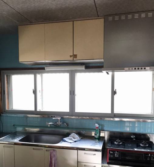 窓工房テラムラの暑さ・寒さの気になるキッチンに断熱対策をしたい施工事例写真1