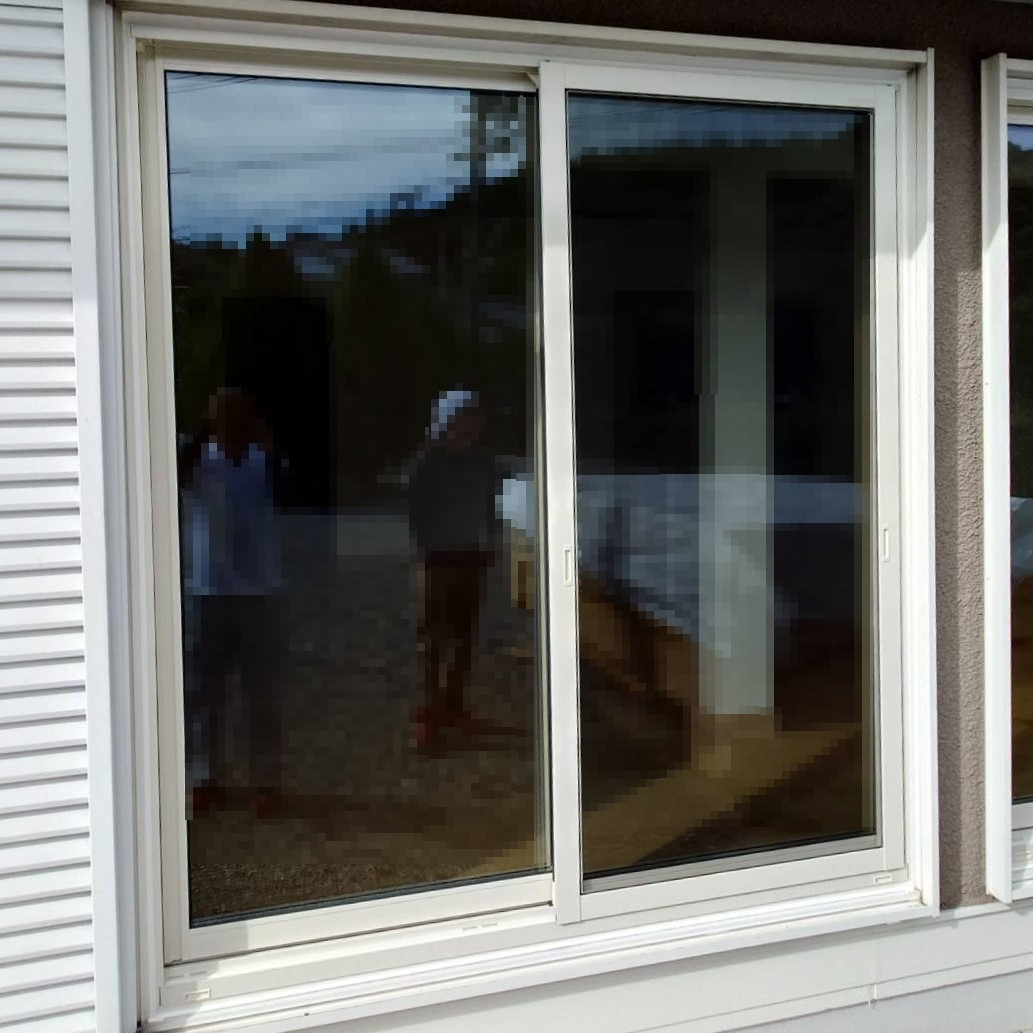 窓工房テラムラの雨戸はそのままで窓だけ交換したいの施工後の写真1