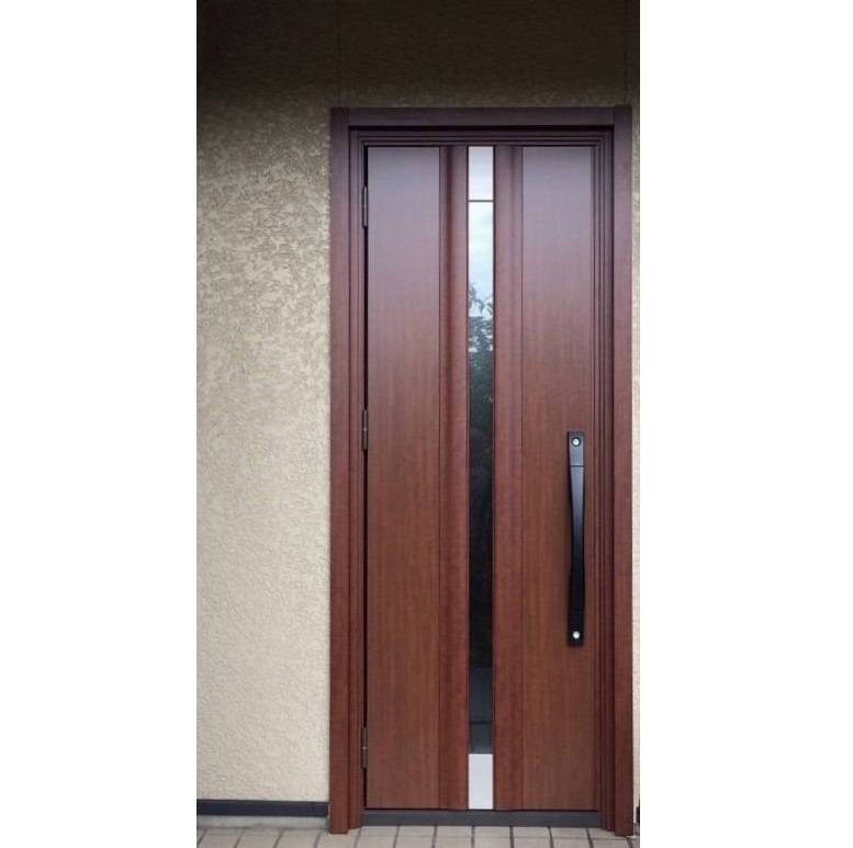 窓工房テラムラのメンテナンス不要で綺麗な木目のドアにしたいの施工後の写真1