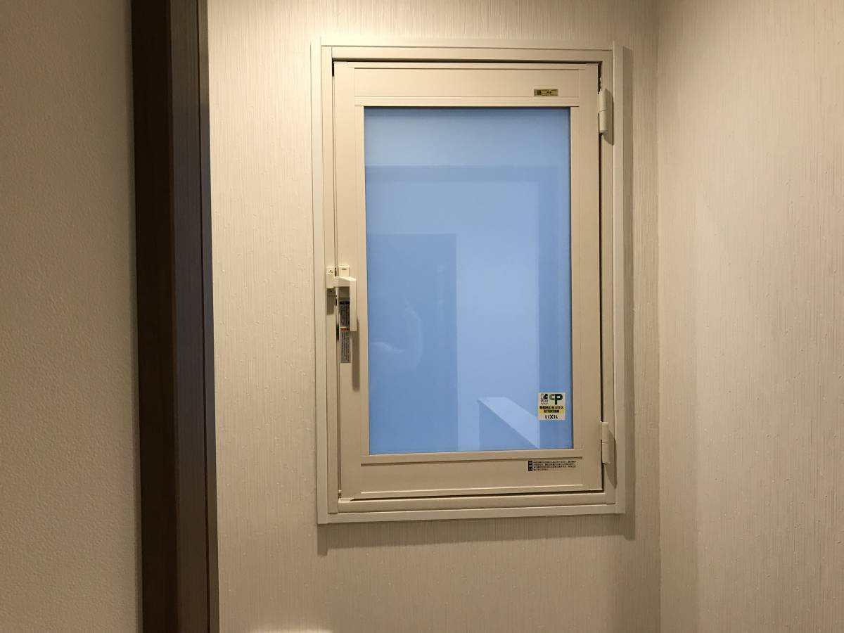 窓工房テラムラのオペレータハンドルが当たるが二重窓をつけてほしいの施工後の写真1