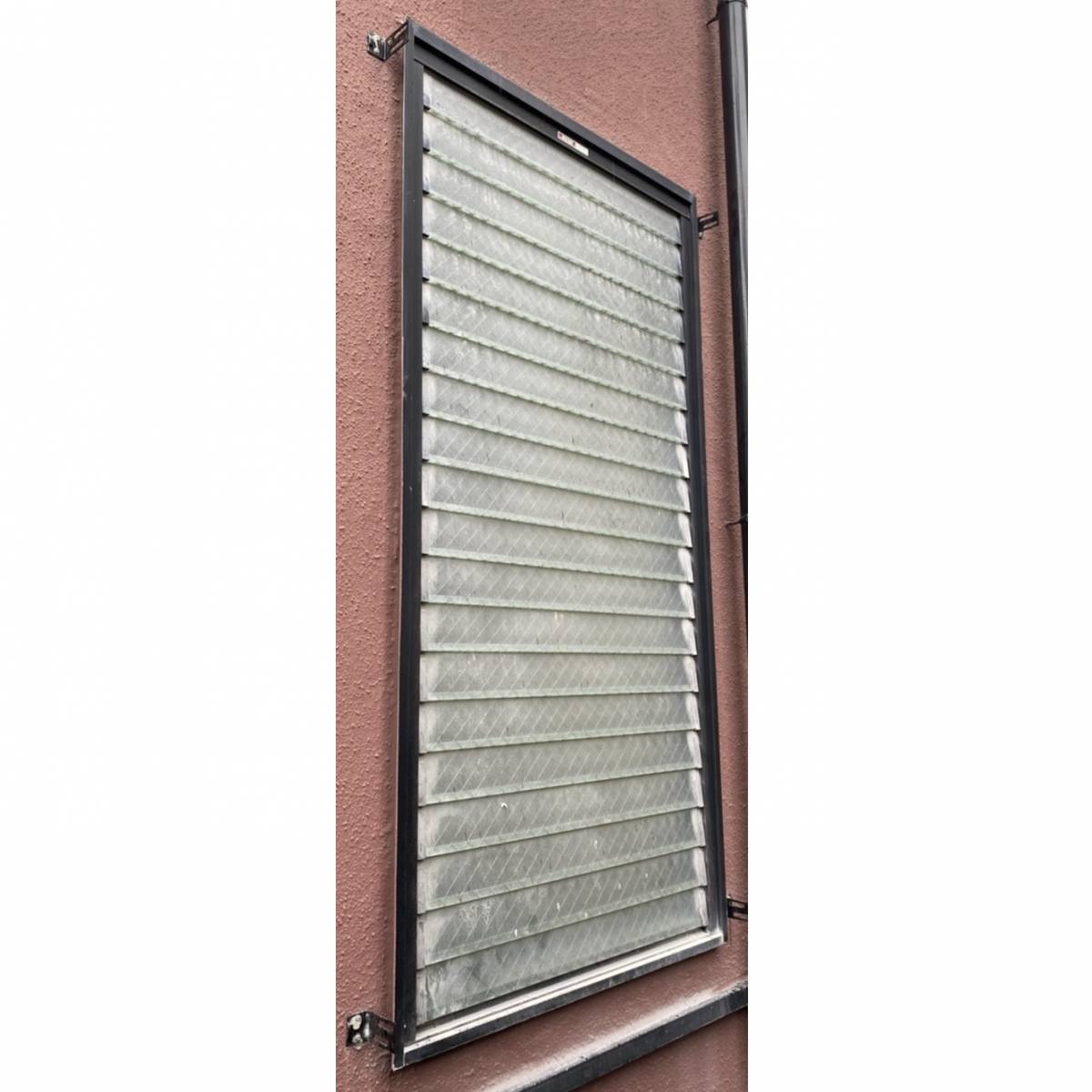 窓工房テラムラの寒い浴室の窓を交換したいの施工前の写真1