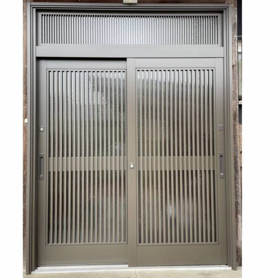 窓工房テラムラの古い玄関引戸を安価に交換したい施工事例写真1