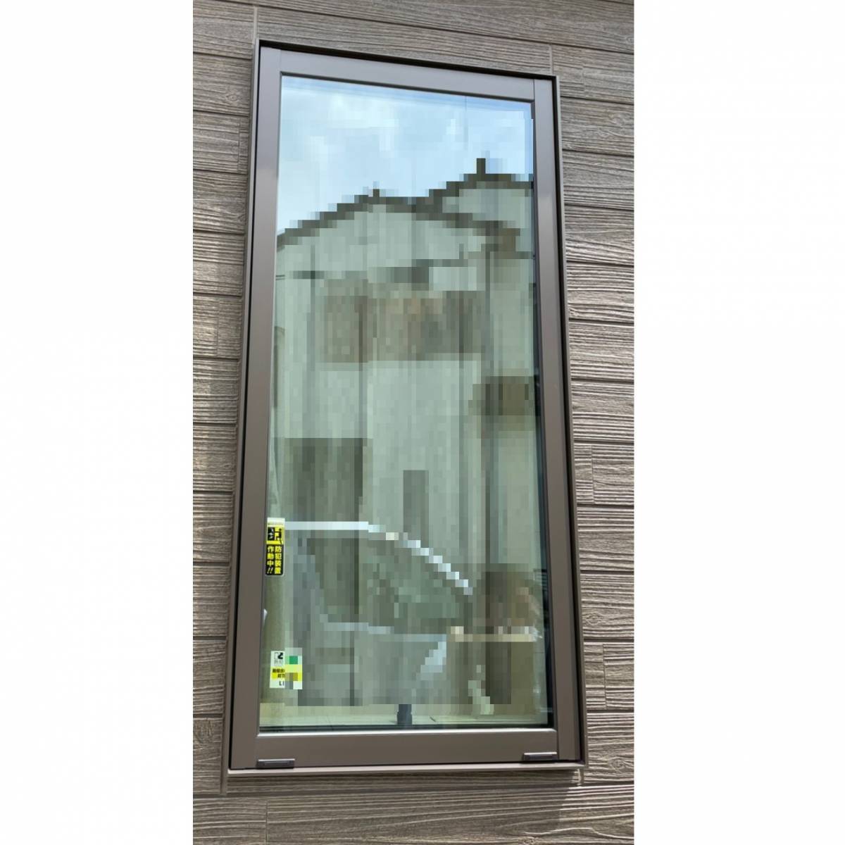 窓工房テラムラの窓に丈夫な面格子を取り付けたいの施工前の写真1