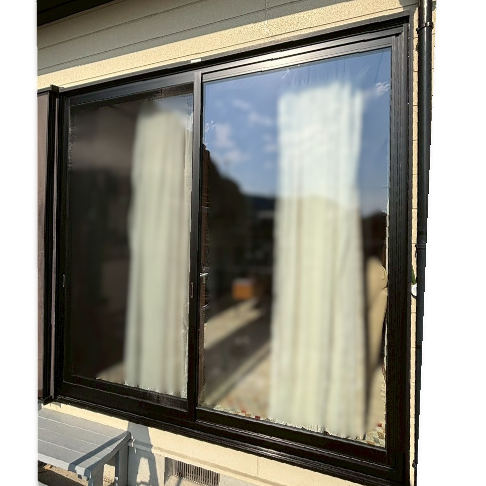 窓工房テラムラの窓が重い・サッシが外れる・動きが悪くて困っています|愛知県春日井市でLIXILリプラス施工事例の施工後の写真1