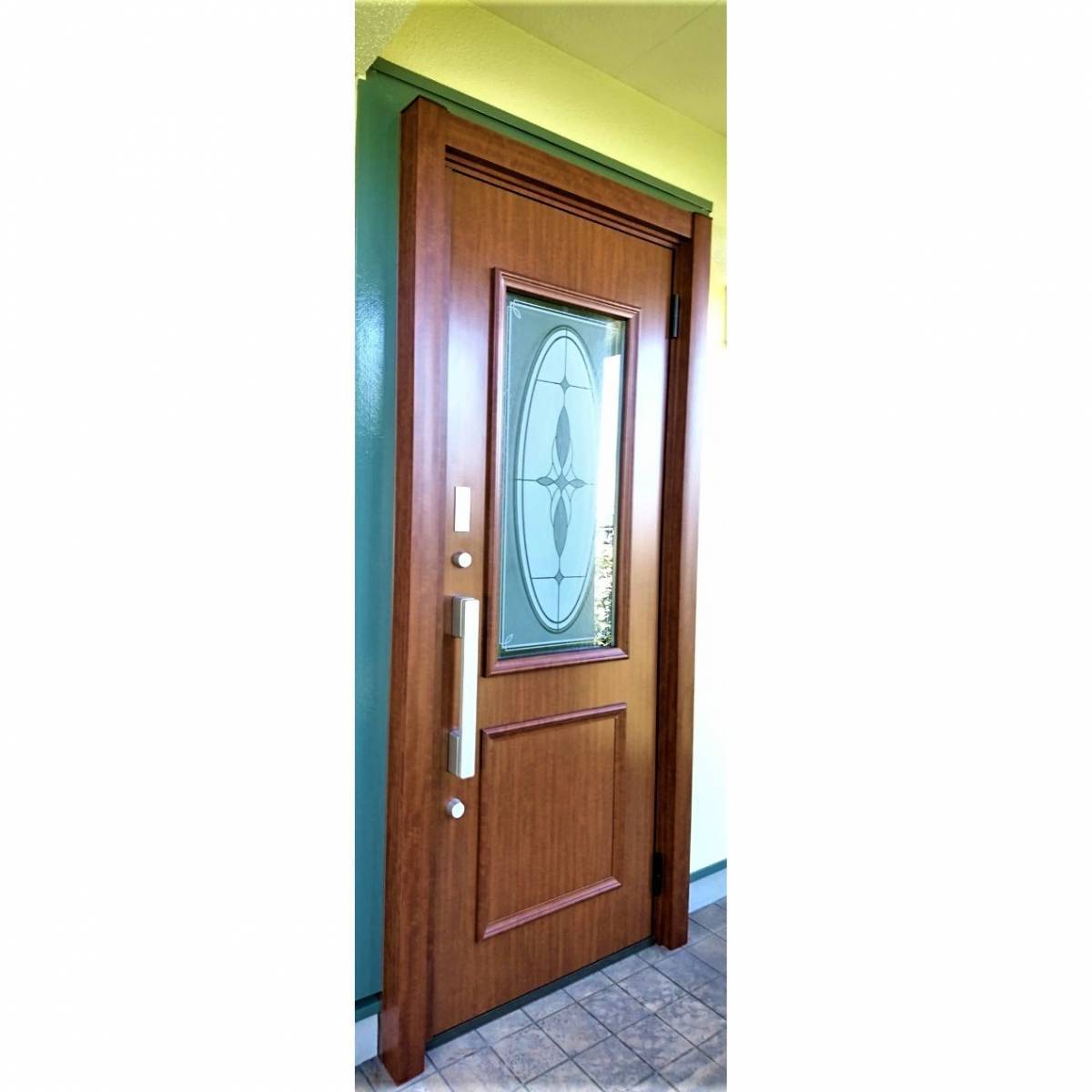 窓工房テラムラの塗装してもボロボロになる玄関ドアを交換したいの施工後の写真1