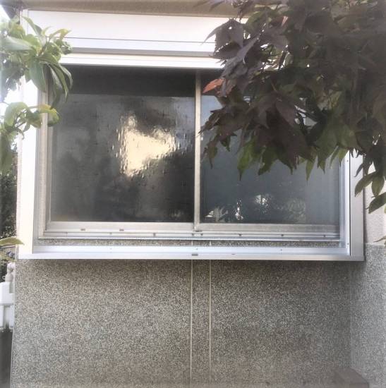 窓工房テラムラの毎年来るようになった台風対策にシャッターをつけてほしい施工事例写真1