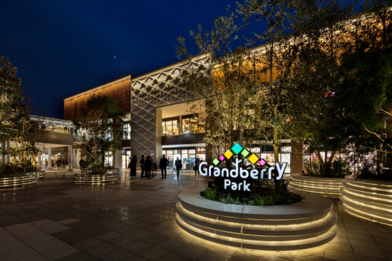 ウインズファーストの写真