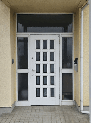 トーコー産業の【那須塩原市】玄関ドアをリシェントで交換✨FamiLock付きで防犯＆断熱アップ！の施工事例詳細写真1