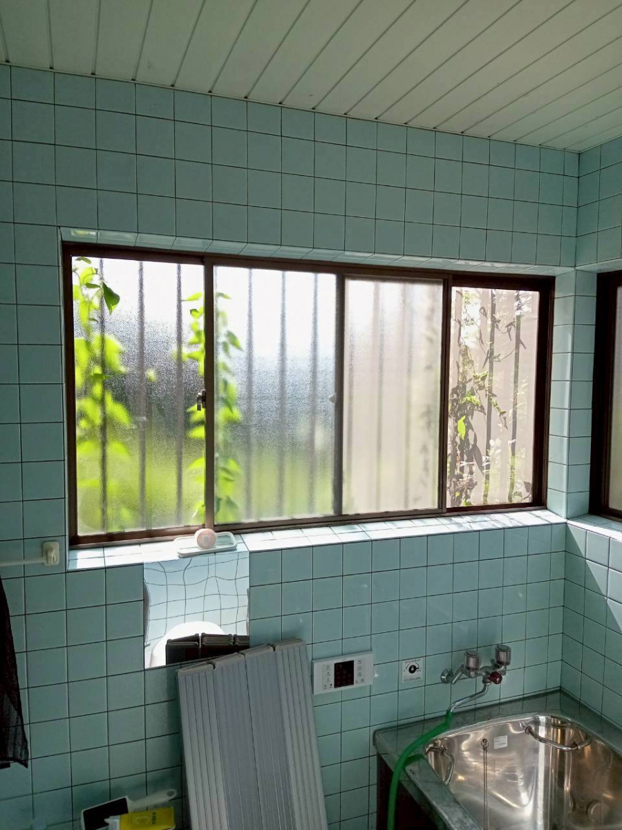 トーコー産業の【那須町】浴室に内窓設置で強い冷え込み対策！寒冷地でも快適✨の施工前の写真1