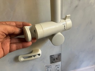 森田建材のシャワーフックの部品を交換しましたの施工前の写真1