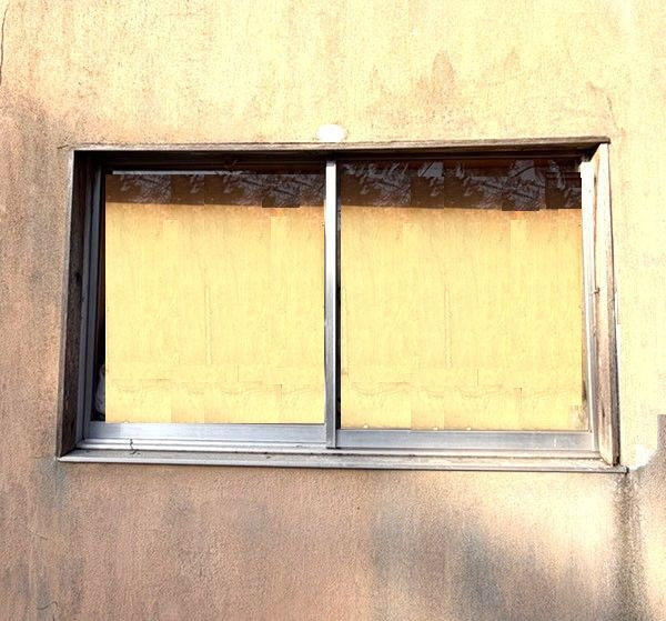 森田建材の外からの視線をさえぎり換気もできますの施工前の写真1