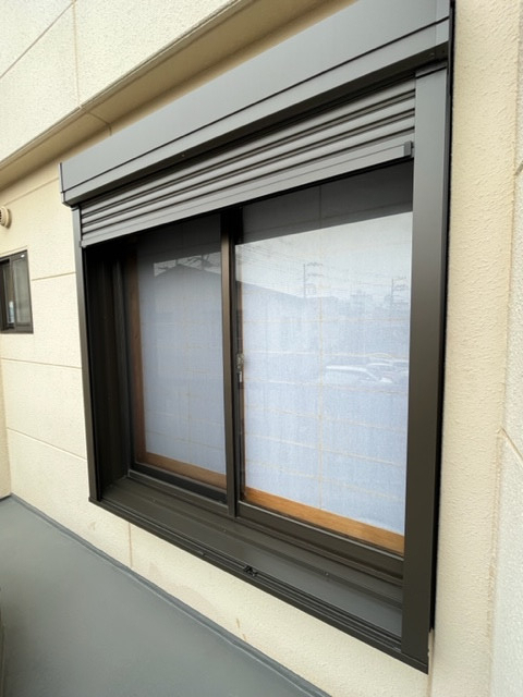 富士トーヨーの雨風から大切な家の窓を守りませんか！の施工後の写真1